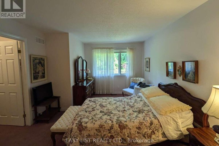 28714727/57-goldfinch-drive/bridlewood/ottawa/ontario/K2M2P5_15