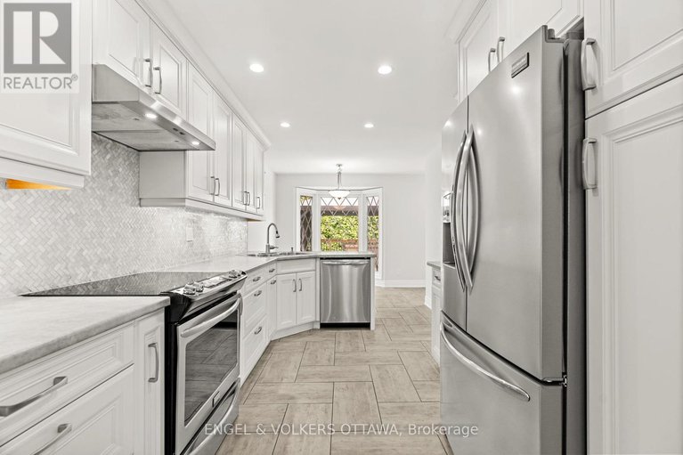 28479228/20-assiniboine-drive/borden-farmstewart-farmcarleton-heightsparkwood-hills/ottawa/ontario/K2E5R7_10