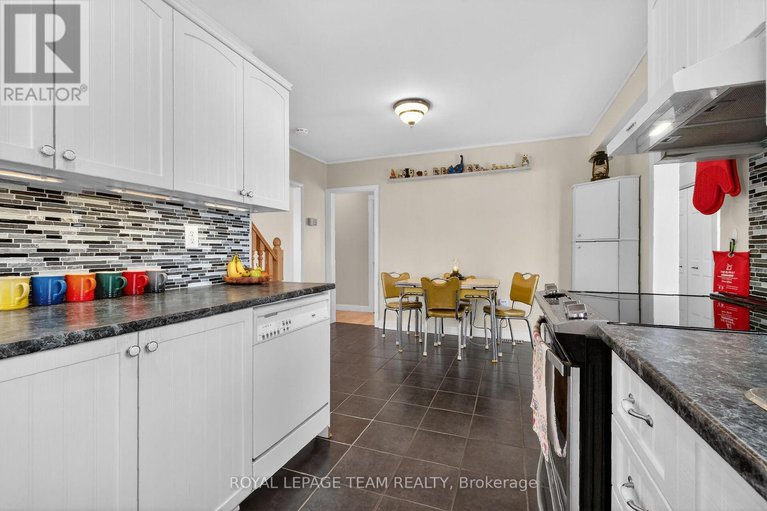 29179492/97-woodward-street/carleton-place/carleton-place/ontario/K7C1E7_11