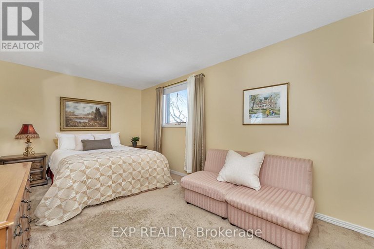 28592981/1309-plante-drive/hunt-clubwestern-community/ottawa/ontario/K1V9Z8_22