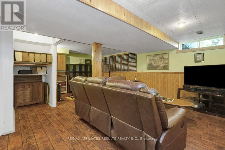 29048686/68-pheasant-run-drive/pheasant-run/ottawa/ontario/K2J2R4_31