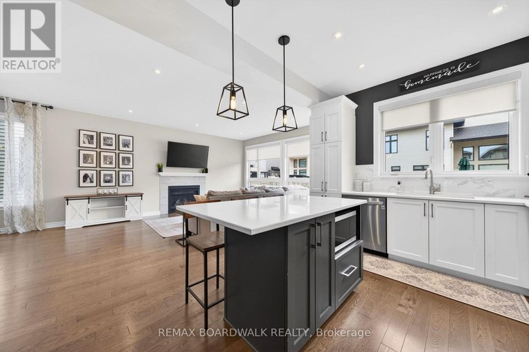 29665426/38-thunderbolt-street/emerald-meadowstrailwest/ottawa/ontario/K2V0L9_19