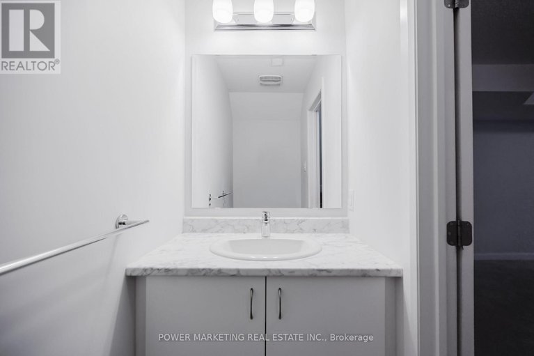 29612750/339-blossom-pass-terrace/avalon-east/ottawa/ontario/K4A5P2_40