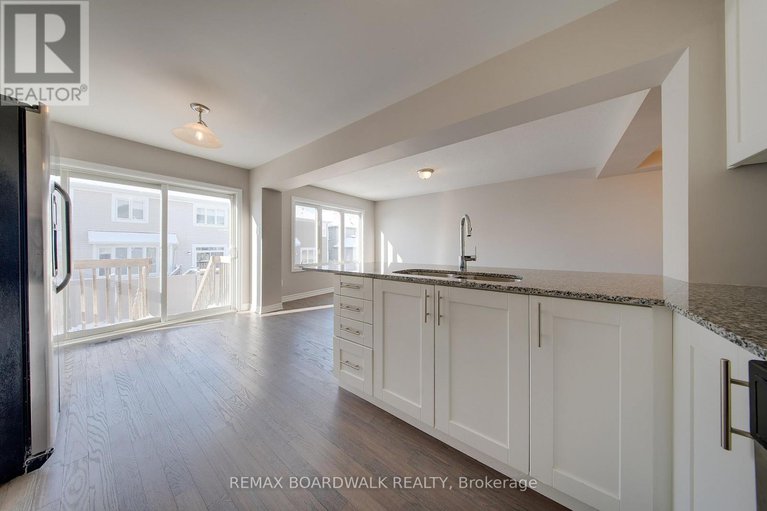 29283781/132-conifer-creek-circle/emerald-meadowstrailwest/ottawa/ontario/K2M0M2_20