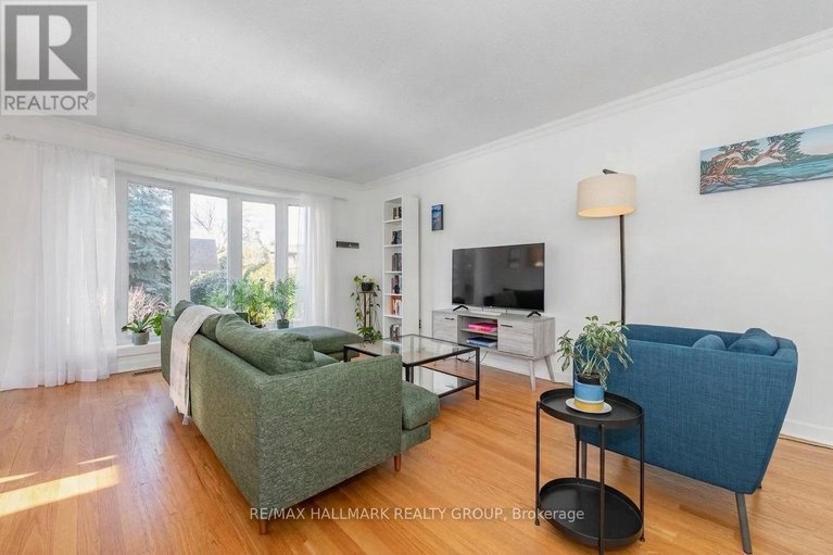 29665660/20-mulvagh-avenue/borden-farmstewart-farmcarleton-heightsparkwood-hills/ottawa/ontario/K2E6M6_8