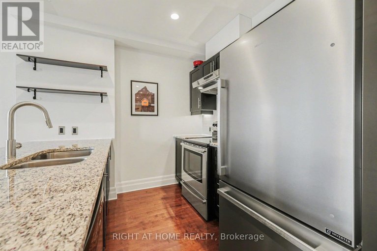 29563754/810-330-loretta-avenue-s/west-centre-town/ottawa/ontario/K1S4E8_14