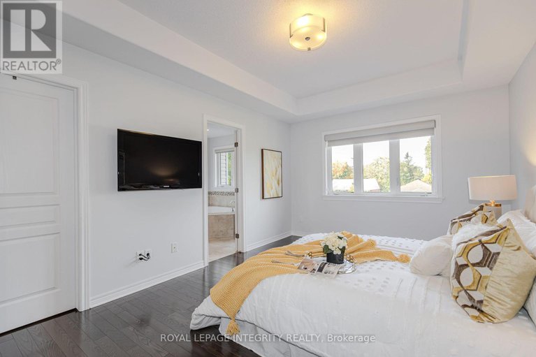 28931178/206-ancaster-avenue/woodroffe/ottawa/ontario/K2B5B3_14