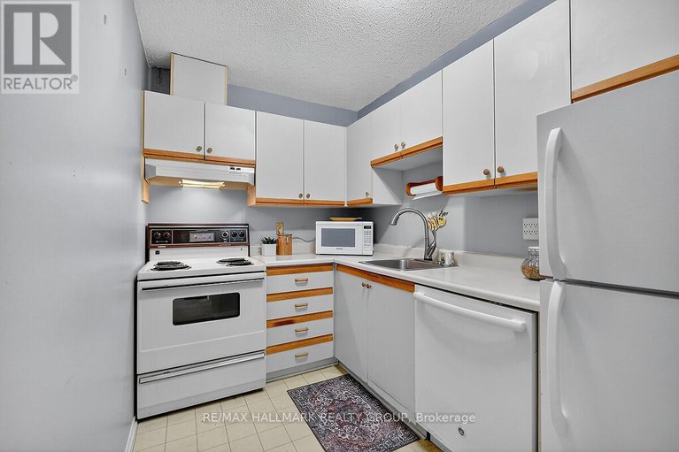 28993313/305-110-forward-avenue/mechanicsville/ottawa/ontario/K1Y4S9_15