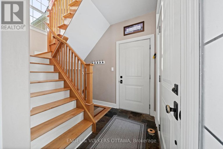 29381440/5165-canon-smith-drive/fitzroy/ottawa/ontario/K0A1X0_18