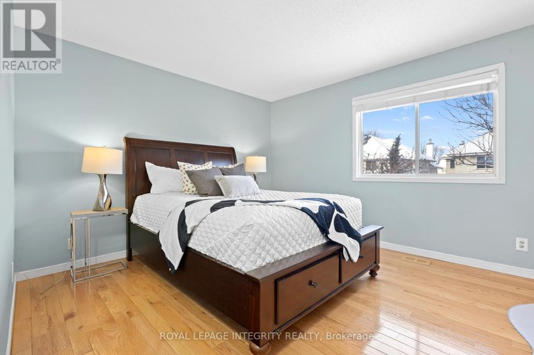 29176562/11-royal-field-crescent/longfields/ottawa/ontario/K2J4G1_20