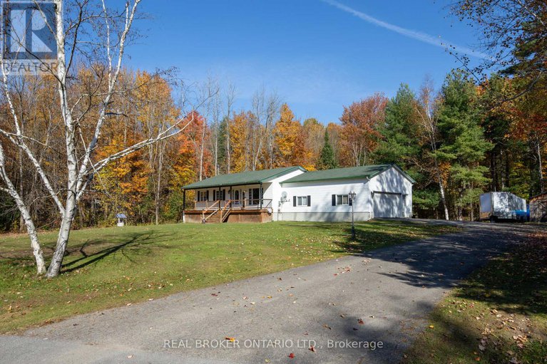 28826089/8-benjamin-lane/north-grenville-twp-kemptville-east/north-grenville/ontario/K0G1J0_2