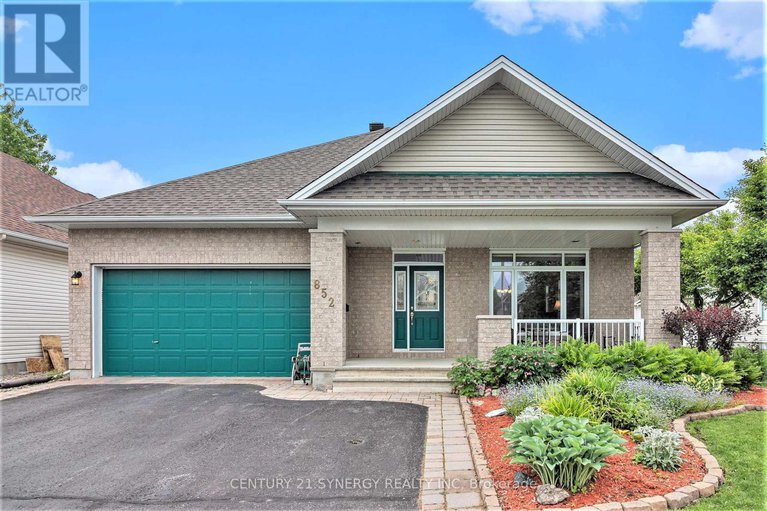 28424455/852-swallowtail-crescent/notting-hillsummerside/ottawa/ontario/K4A4M5_1