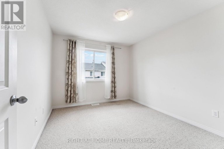 29059749/142-lokoya-street/emerald-meadowstrailwest/ottawa/ontario/K2S0J4_22