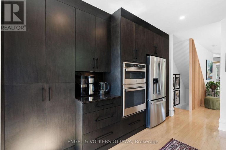 28550039/244-flora-street/ottawa-centre/ottawa/ontario/K1R5R9_12