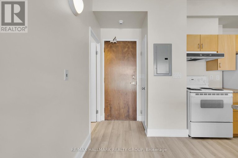 28955597/210-180-york-street/lower-townbyward-market/ottawa/ontario/K1N1J6_3