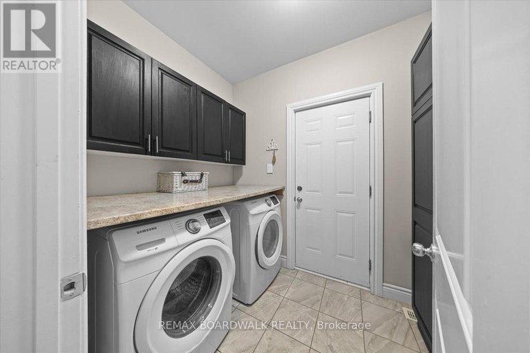 29612405/279-sceptre-way/emerald-meadowstrailwest/ottawa/ontario/K2V0C6_28