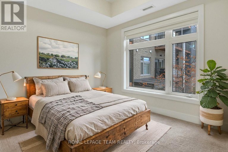 29471841/201-2785-baseline-road/redwood-park/ottawa/ontario/K2H0B7_23