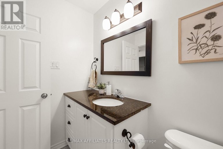 28733724/386-ann-street/almonte/mississippi-mills/ontario/K0A1A0_13