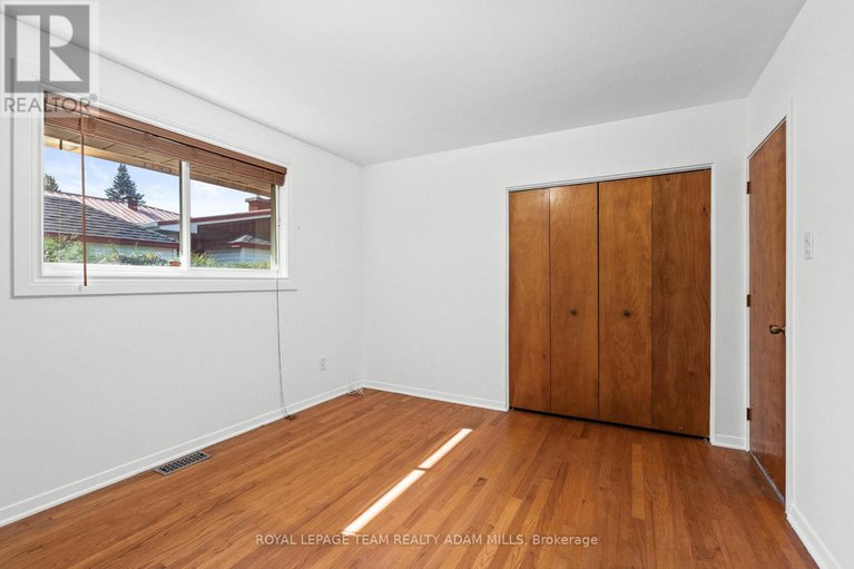 28867899/3-domus-crescent/lynwood-village/ottawa/ontario/K2H6A3_19