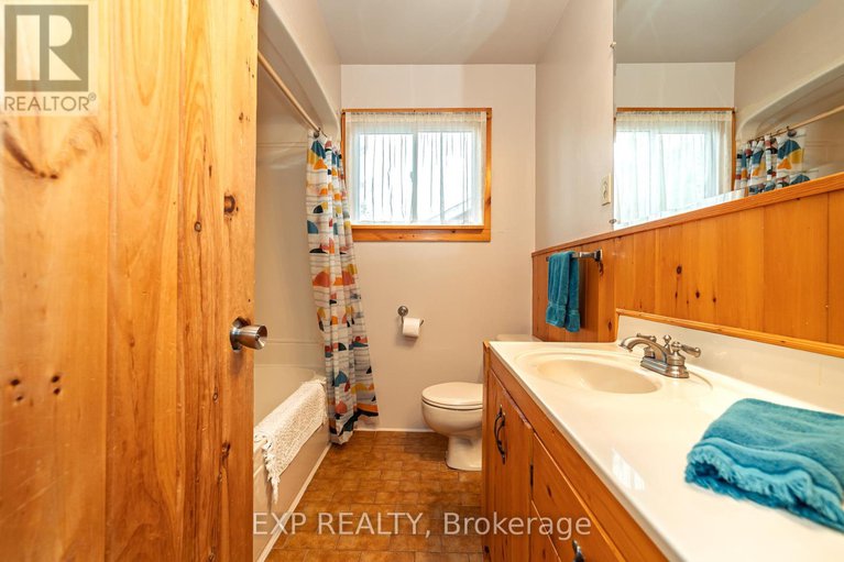 28319921/220-ancaster-avenue/woodroffe/ottawa/ontario/K2B5B3_20