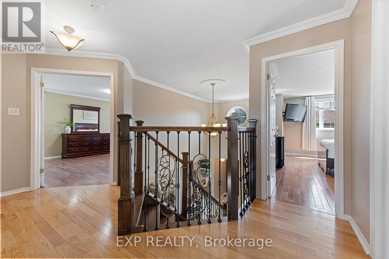 28525315/2132-valenceville-crescent/avalon-east/ottawa/ontario/K4A4K4_16