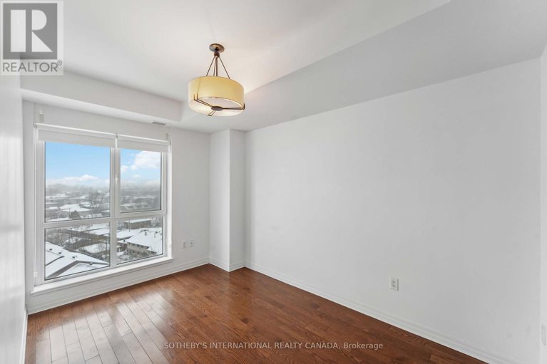 28339272/907-90-landry-street/vanier/ottawa/ontario/K1L0A9_18