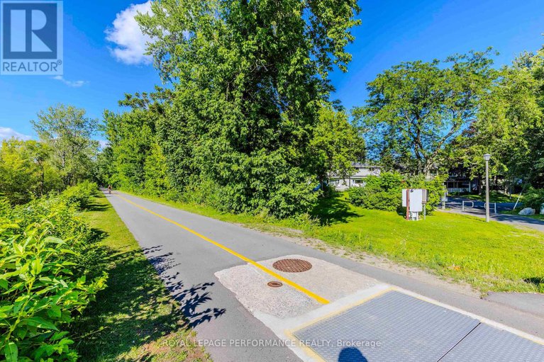 29320189/98-boyce-avenue/britannia/ottawa/ontario/K2B6J2_33