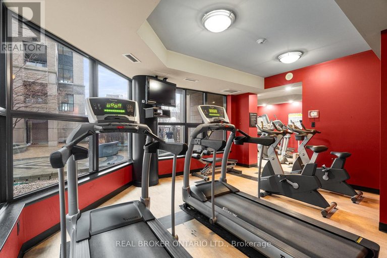 29617501/810-235-kent-street/ottawa-centre/ottawa/ontario/K2P1Z9_45