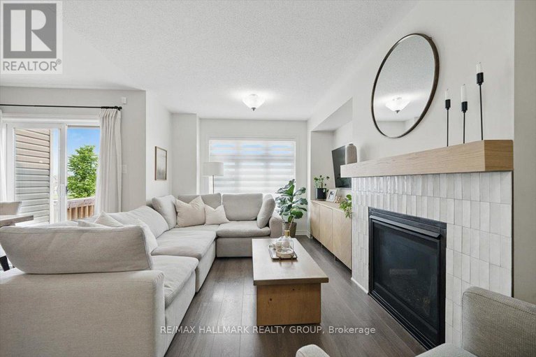 28500695/325-lipizzaner-street/stittsville-south/ottawa/ontario/K2S0X8_12