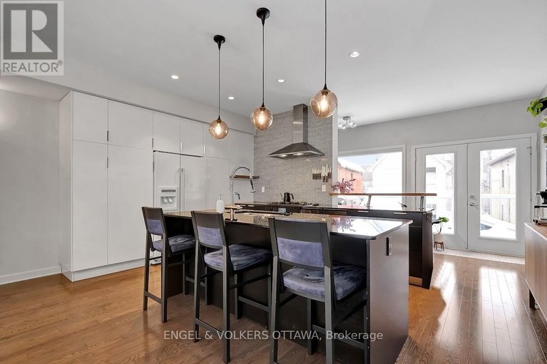 29553239/32-sims-avenue/hintonburg/ottawa/ontario/K1Y3K1_24