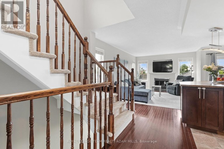 28591916/1543-carronbridge-circle/emerald-meadowstrailwest/ottawa/ontario/K2M0G8_22