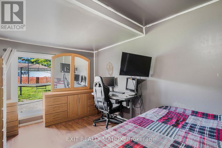 28379387/1018-sinclair-street/hawkesbury/hawkesbury/ontario/K6A1E5_17