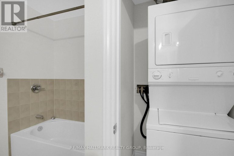 29280880/b-251-crestway-drive/barrhaven-east/ottawa/ontario/K2G0A9_29