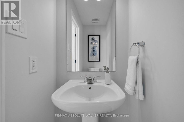 29371714/788-brittanic-road/emerald-meadowstrailwest/ottawa/ontario/K2V0R3_10