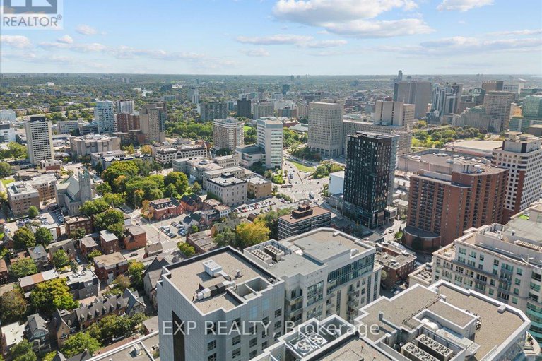 28773547/2009-195-besserer-street/sandy-hill/ottawa/ontario/K1N0B6_38