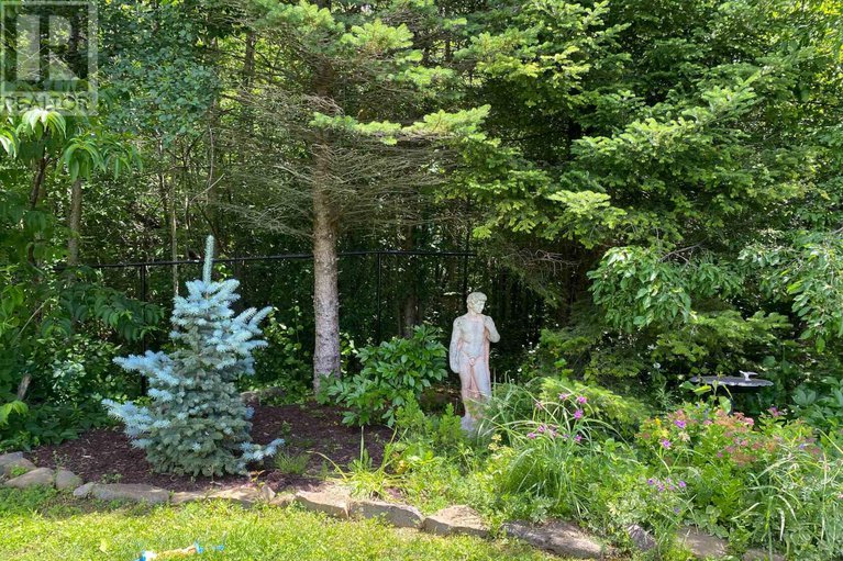 29376063/6167-burritts-rapids-road/north-grenville-twp-kemptville-south/north-grenville/ontario/K0G1N0_49