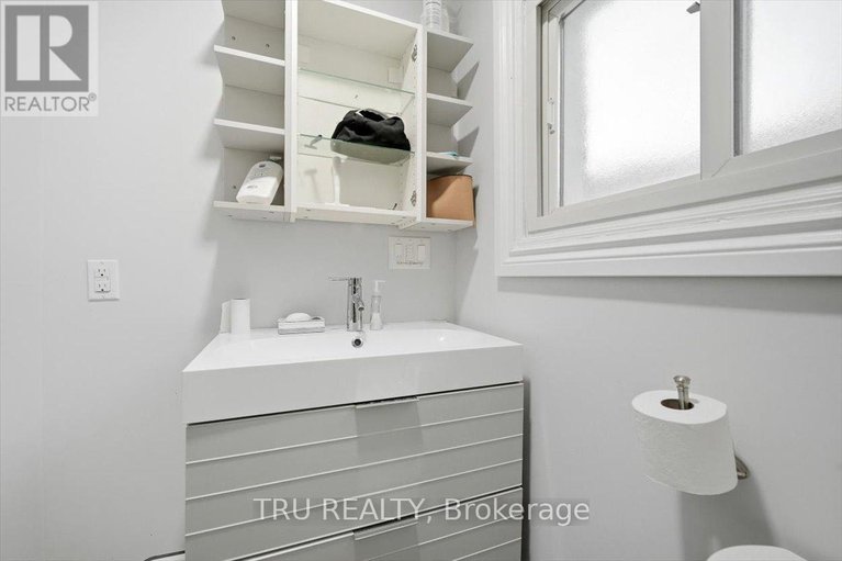 29377340/355-cambridge-street-n/west-centre-town/ottawa/ontario/K1R7B3_22