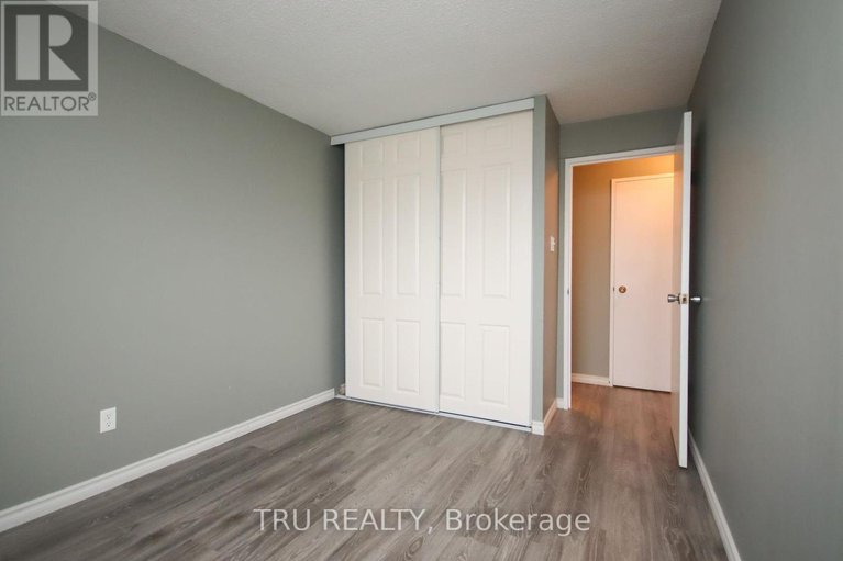 28397093/1604-1081-ambleside-drive/woodroffe/ottawa/ontario/K2B8C8_26