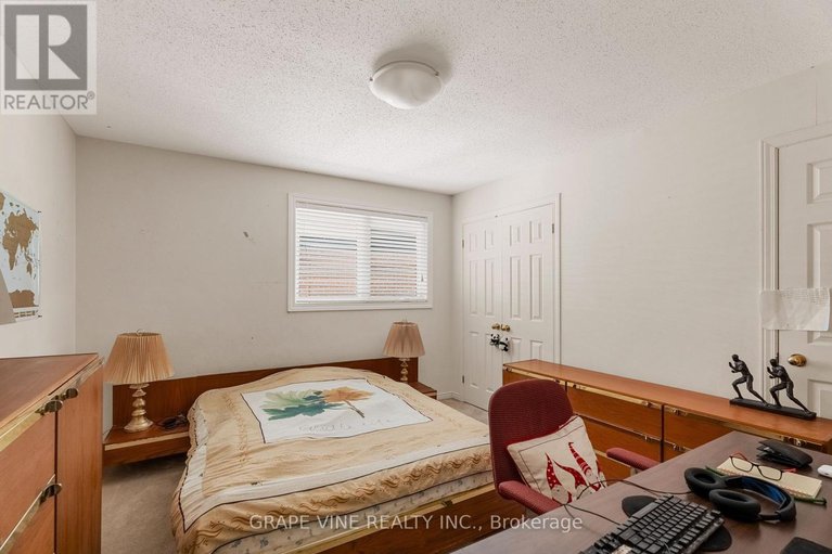 28434858/67-allenby-road/morgans-grantsouth-march/ottawa/ontario/K2K2J8_15