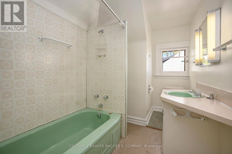28965806/720-parkdale-avenue/civic-hospital/ottawa/ontario/K1Y1J3_36
