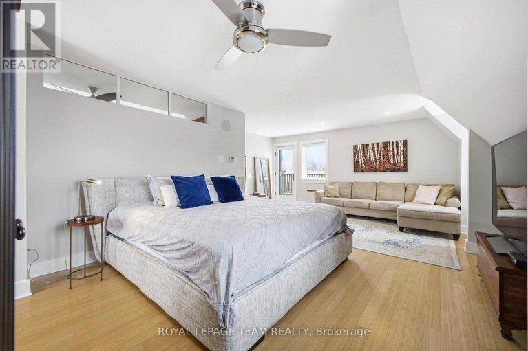 29616442/483-golden-avenue/mckellarhighland/ottawa/ontario/K2A2E4_19