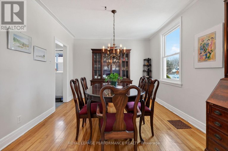 29441428/235-cowley-avenue/ottawa-westtunneys-pasture/ottawa/ontario/K1Y0H2_5