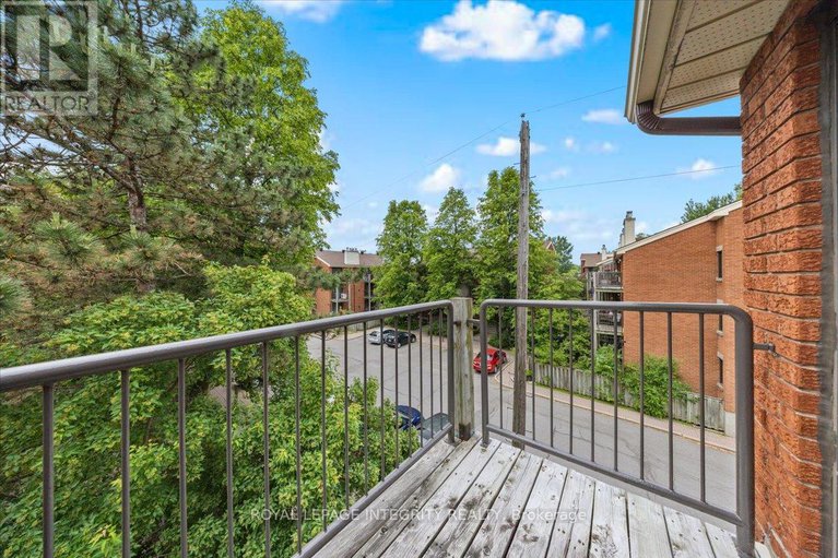 28552729/1094-blasdell-avenue/manor-park/ottawa/ontario/K1K0C3_27