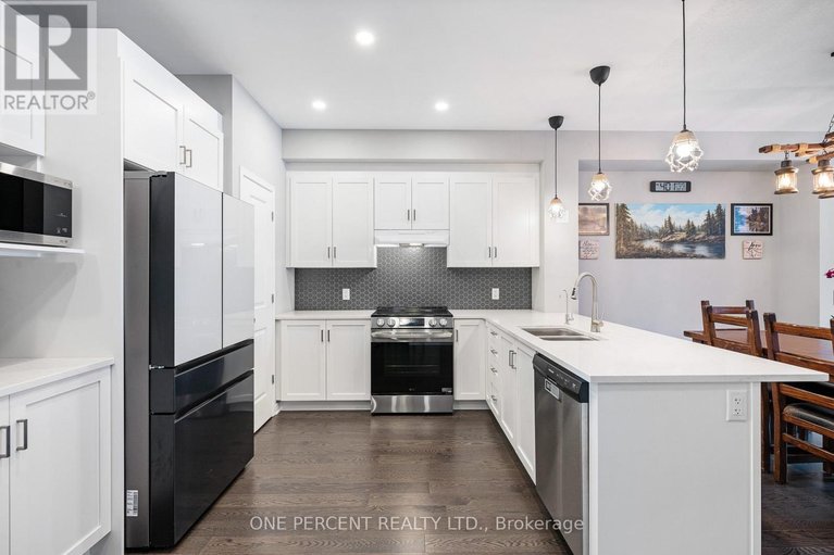 29592199/910-paseana-place/emerald-meadowstrailwest/ottawa/ontario/K2V0P4_6