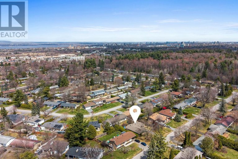 29663653/54-evergreen-drive/lynwood-village/ottawa/ontario/K2H6C9_47