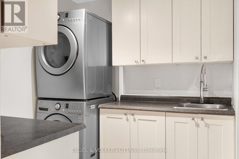 29629040/23-pinecone-trail/stittsville-central/ottawa/ontario/K2S1E1_20