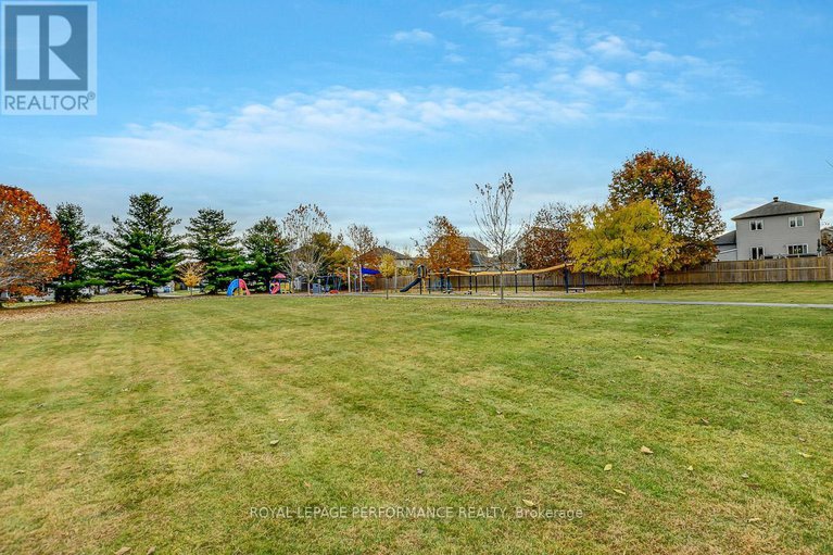 29315283/29-meadowlark-street/village-of-russell/russell/ontario/K4R0B8_39