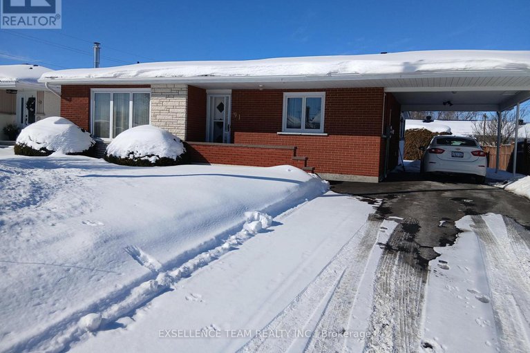 29361239/91-victoria-street-w/alexandria/north-glengarry/ontario/K0C1A0_2
