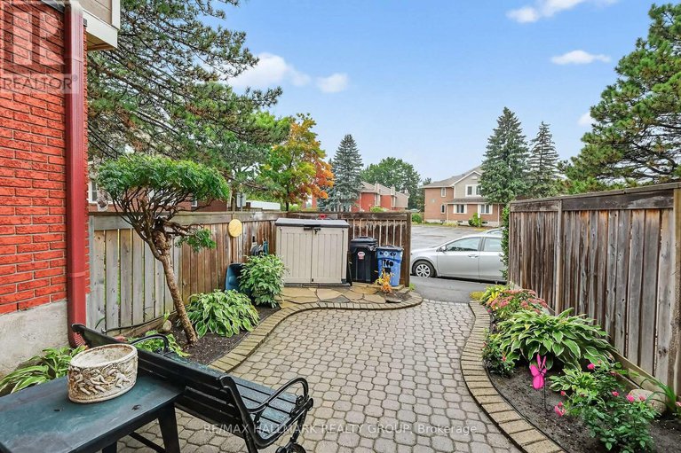 28918370/108-1760-cabaret-lane/fallingbrookpineridge/ottawa/ontario/K4A2H1_21
