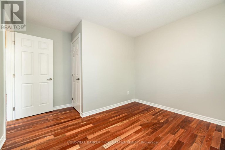 28387393/738-tramontana-place/stittsville-north/ottawa/ontario/K2S0E7_43
